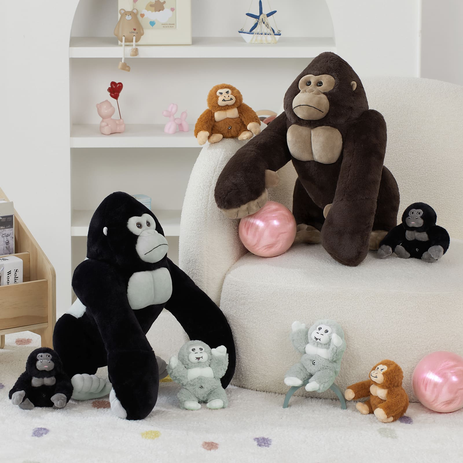 Realistic Gorilla Stuffed Animals - Lifelike Chimpanzees Plush Toys -  Orangutan Stuffed Animals with Babies in the Belly - Three Gorilla Stuffed Animal Babies with Their Mom - Jungle/Safari/Forest Stuffed Animals - Zoo Souvenirs - Free Shipping
