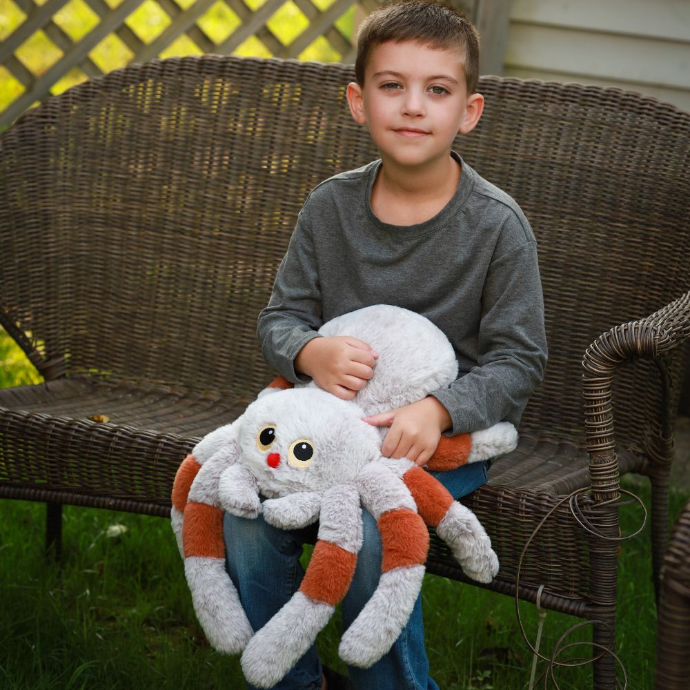Giant Spider Plush Toy for Kids, Halloween Spider Shaped Throw Pillow, 20'' Big Tarantula Stuffed Animal Cushion Pillow - Cute Spider Gifts for Girls, Halloween Party Decorations/Prank Props