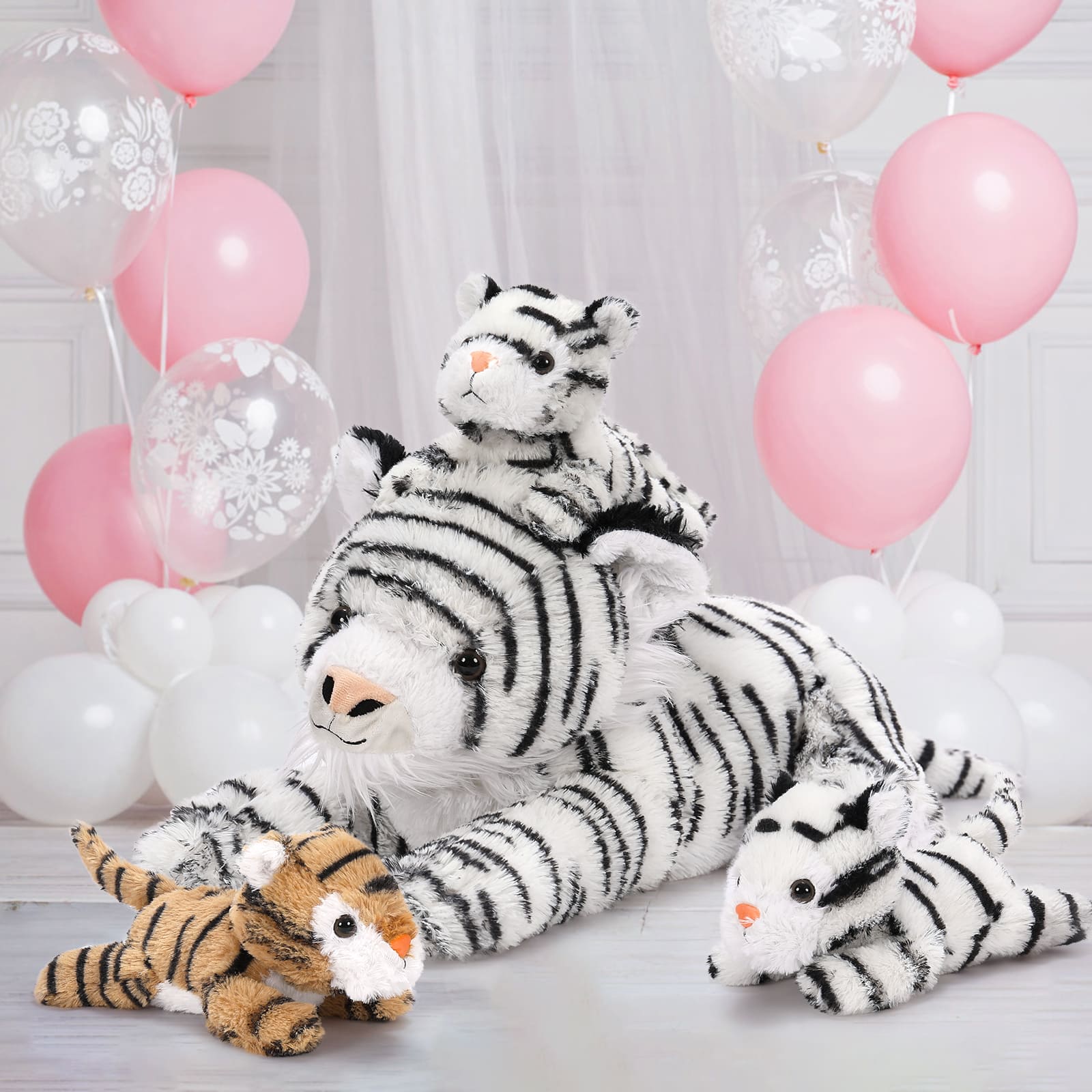 MorisMos White Tiger Stuffed Animals, Stuffed Mommy Tiger with 3 Cubs, 4 PCs Large Tiger Plush Toy Set for Boys Girls, Birthday Gift 17 inches